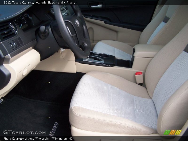 Attitude Black Metallic / Ivory 2012 Toyota Camry L