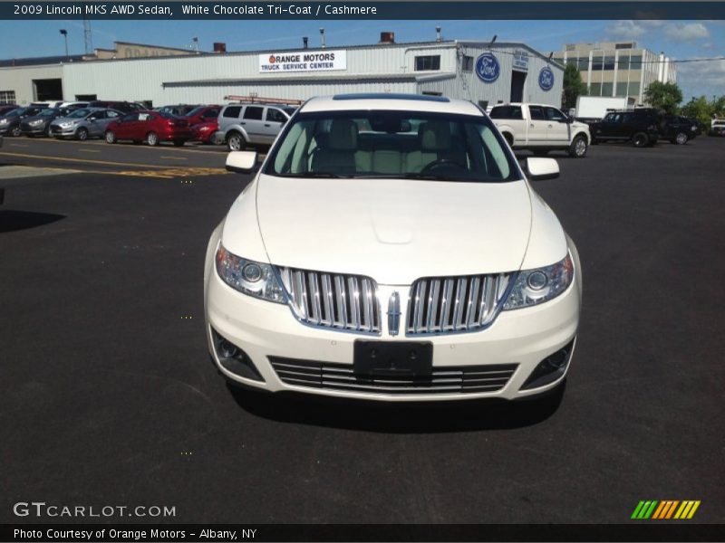White Chocolate Tri-Coat / Cashmere 2009 Lincoln MKS AWD Sedan