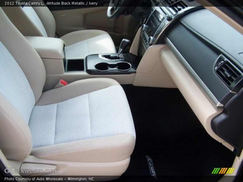 Attitude Black Metallic / Ivory 2012 Toyota Camry L