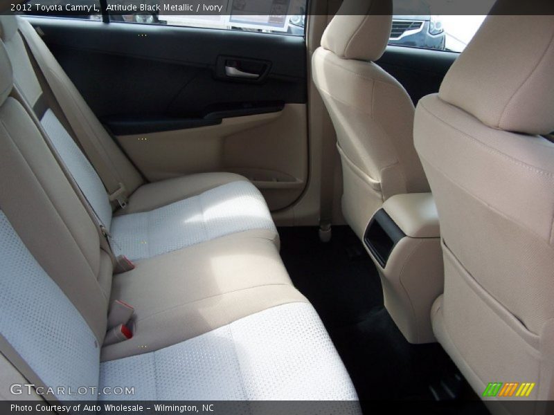 Attitude Black Metallic / Ivory 2012 Toyota Camry L