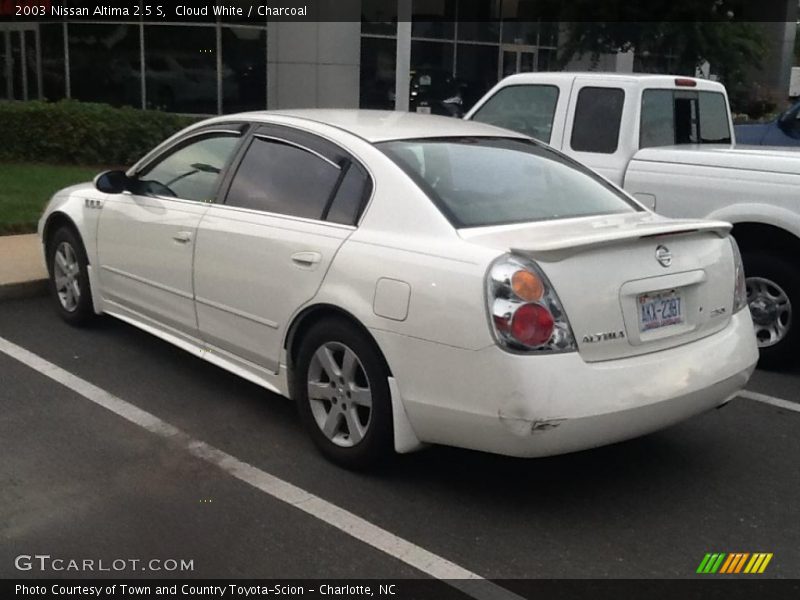 Cloud White / Charcoal 2003 Nissan Altima 2.5 S