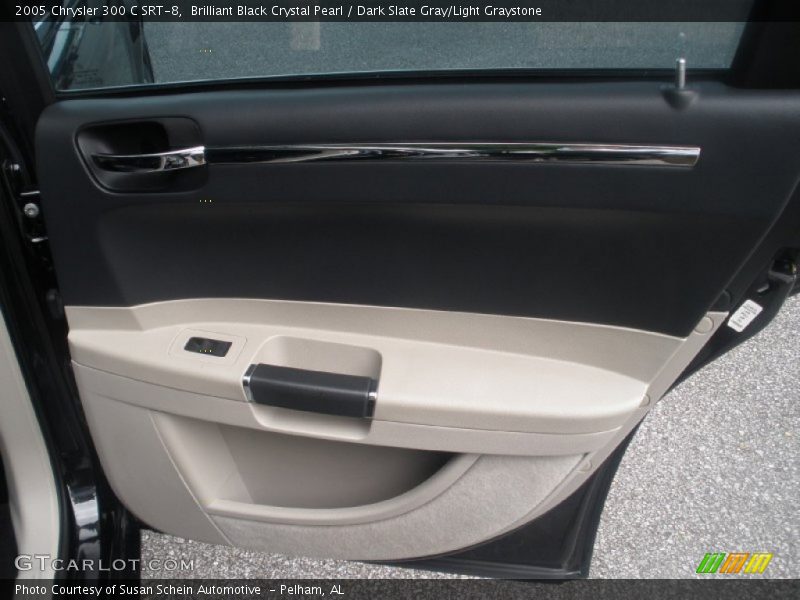 Brilliant Black Crystal Pearl / Dark Slate Gray/Light Graystone 2005 Chrysler 300 C SRT-8