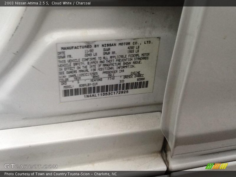 Cloud White / Charcoal 2003 Nissan Altima 2.5 S
