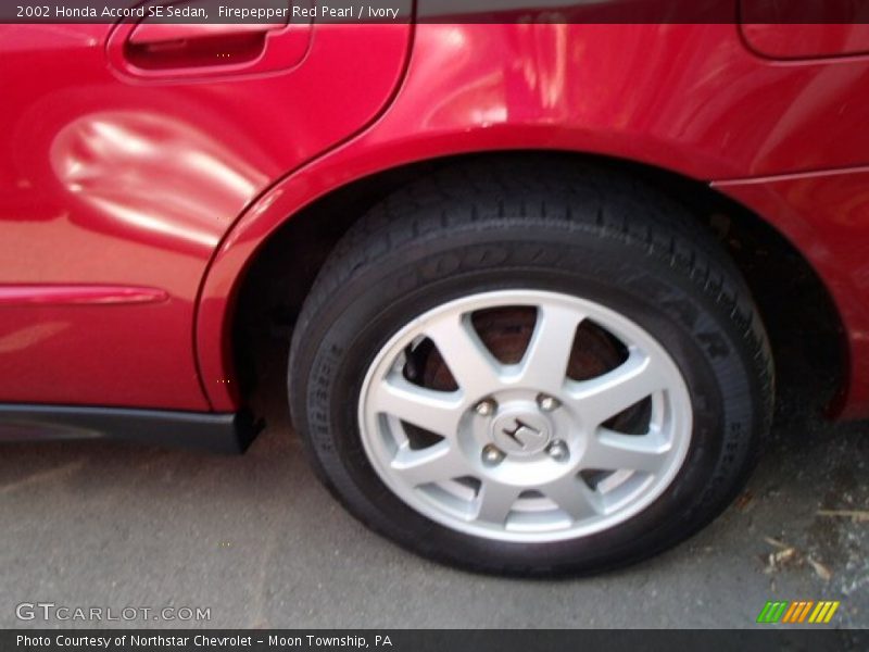 Firepepper Red Pearl / Ivory 2002 Honda Accord SE Sedan