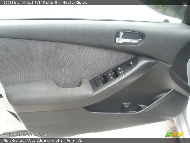 Radiant Silver Metallic / Charcoal 2008 Nissan Altima 3.5 SE