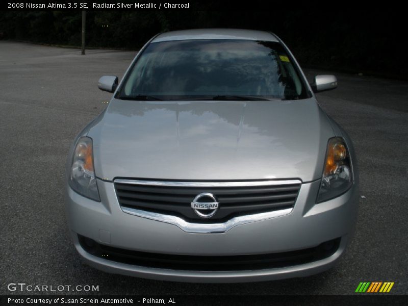 Radiant Silver Metallic / Charcoal 2008 Nissan Altima 3.5 SE