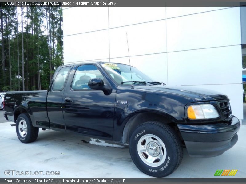 Black / Medium Graphite Grey 2003 Ford F150 XL SuperCab