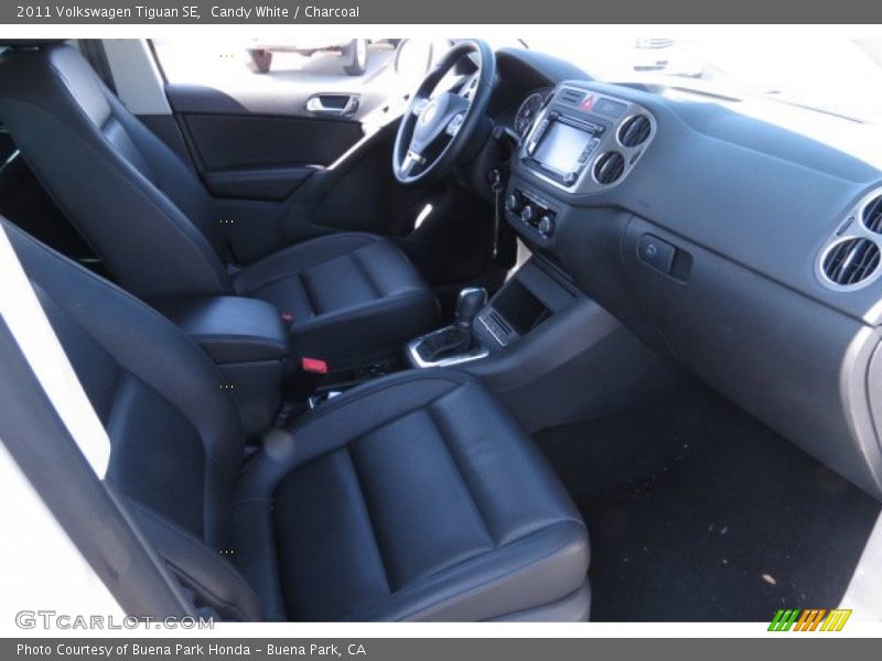 Candy White / Charcoal 2011 Volkswagen Tiguan SE