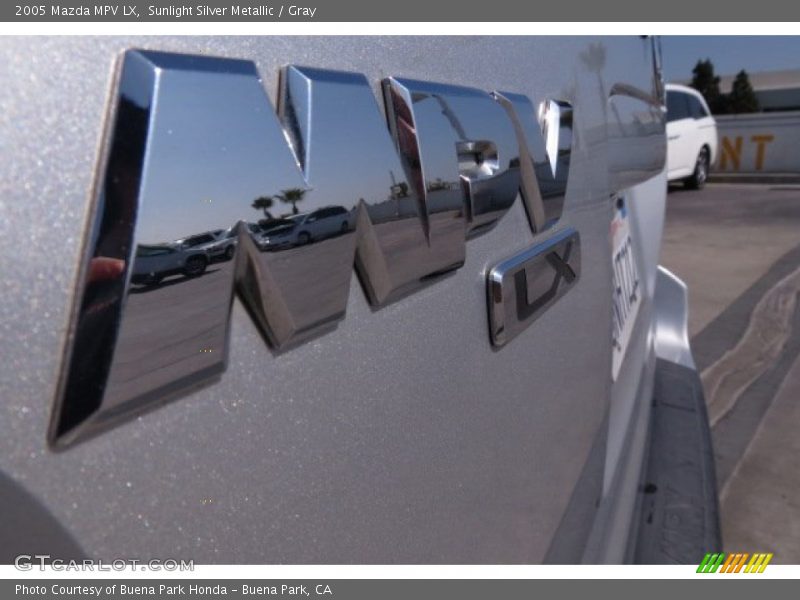 Sunlight Silver Metallic / Gray 2005 Mazda MPV LX