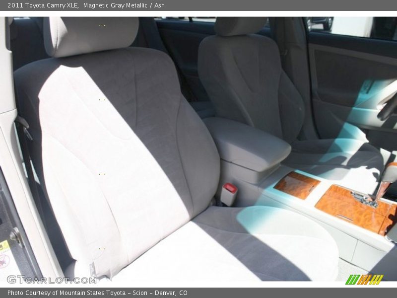 Magnetic Gray Metallic / Ash 2011 Toyota Camry XLE