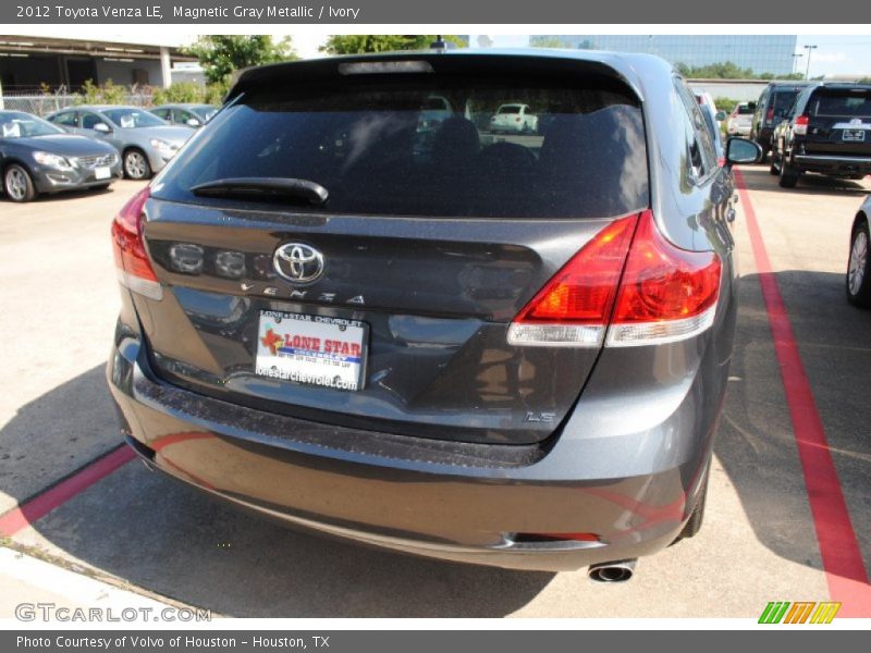 Magnetic Gray Metallic / Ivory 2012 Toyota Venza LE