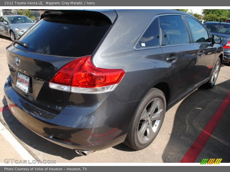 Magnetic Gray Metallic / Ivory 2012 Toyota Venza LE