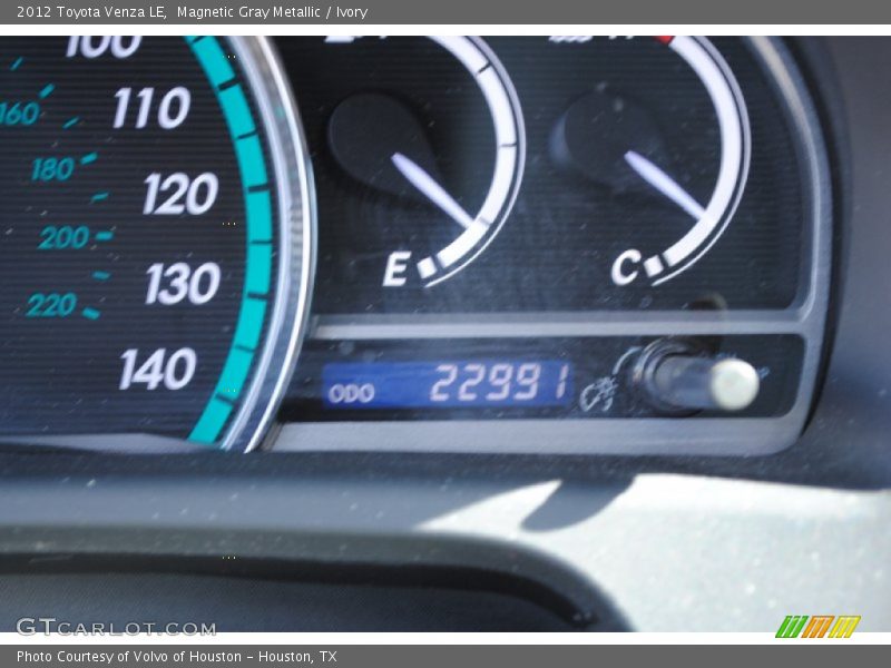 Magnetic Gray Metallic / Ivory 2012 Toyota Venza LE