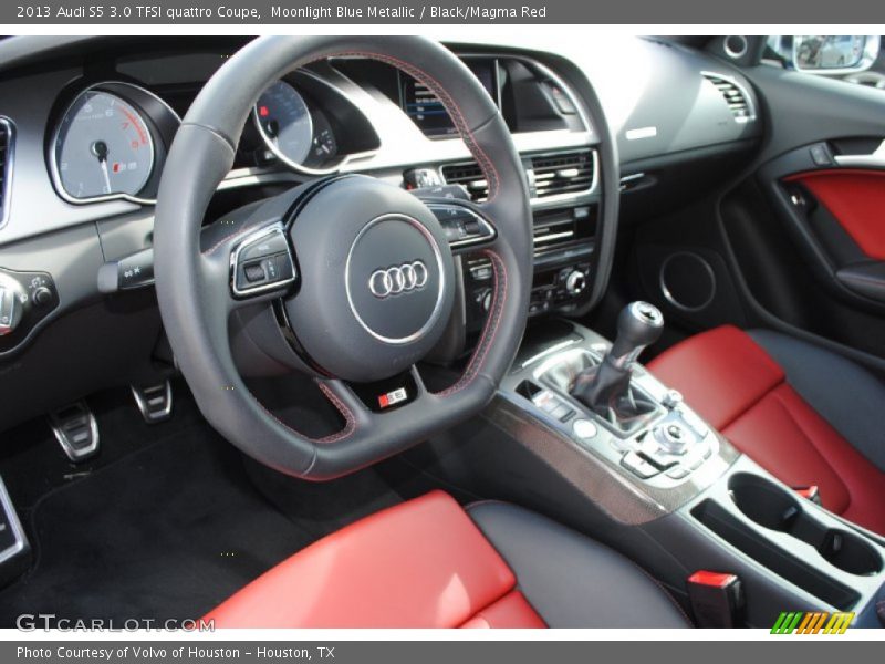 Dashboard of 2013 S5 3.0 TFSI quattro Coupe