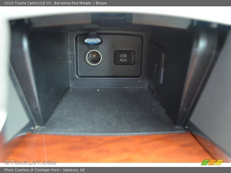 Barcelona Red Metallic / Bisque 2010 Toyota Camry XLE V6