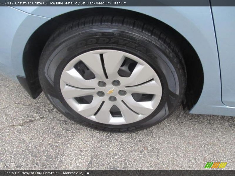 Ice Blue Metallic / Jet Black/Medium Titanium 2012 Chevrolet Cruze LS