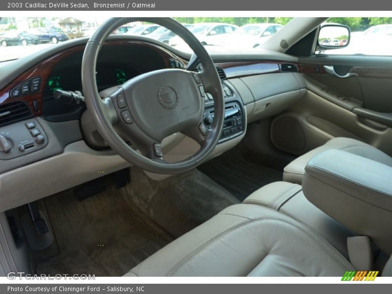 Bronzemist / Oatmeal 2003 Cadillac DeVille Sedan