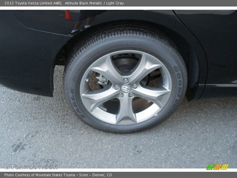 Attitude Black Metallic / Light Gray 2013 Toyota Venza Limited AWD