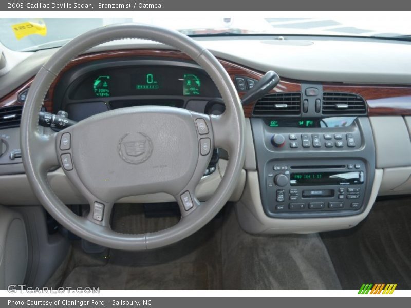 Bronzemist / Oatmeal 2003 Cadillac DeVille Sedan