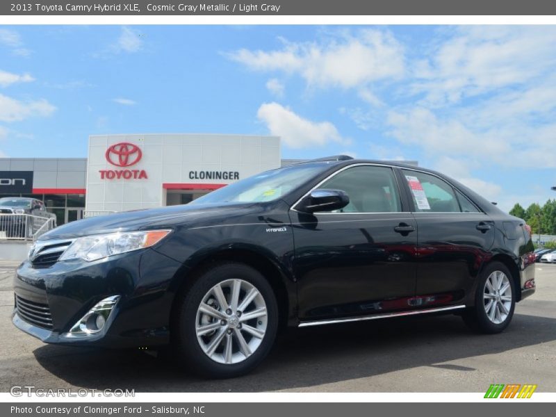 Cosmic Gray Metallic / Light Gray 2013 Toyota Camry Hybrid XLE