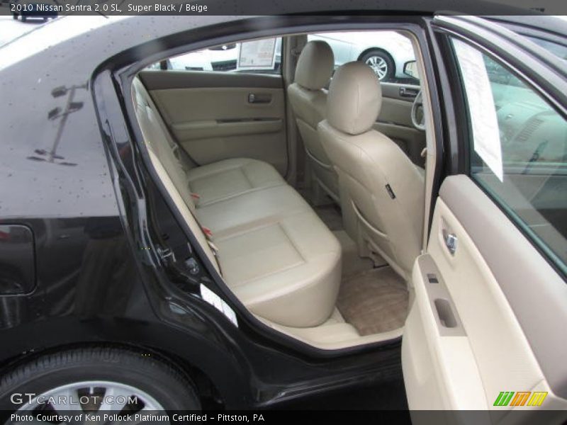 Super Black / Beige 2010 Nissan Sentra 2.0 SL