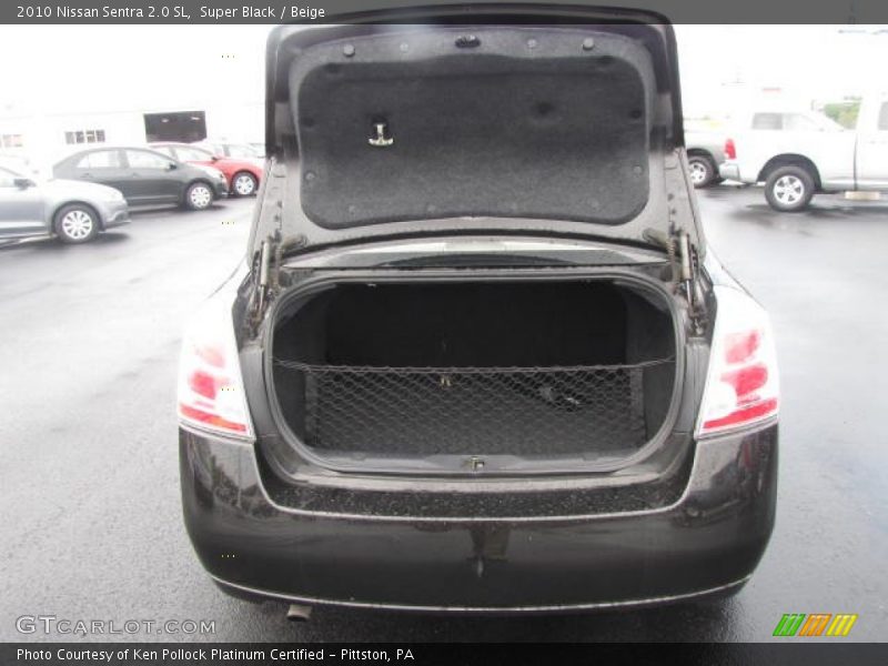 Super Black / Beige 2010 Nissan Sentra 2.0 SL