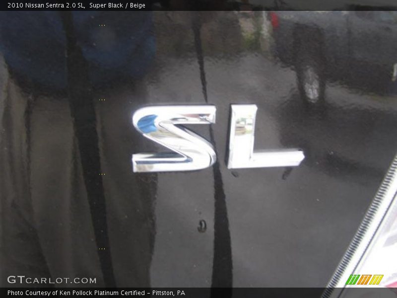 Super Black / Beige 2010 Nissan Sentra 2.0 SL