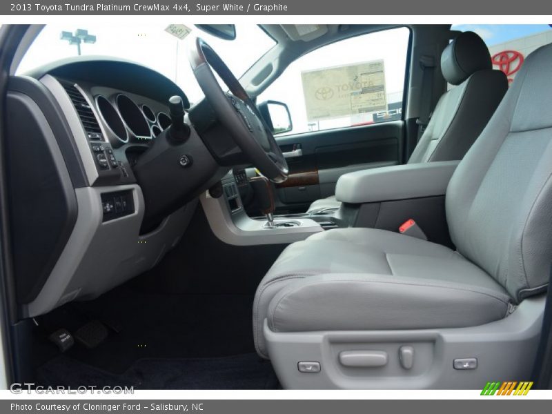 Super White / Graphite 2013 Toyota Tundra Platinum CrewMax 4x4