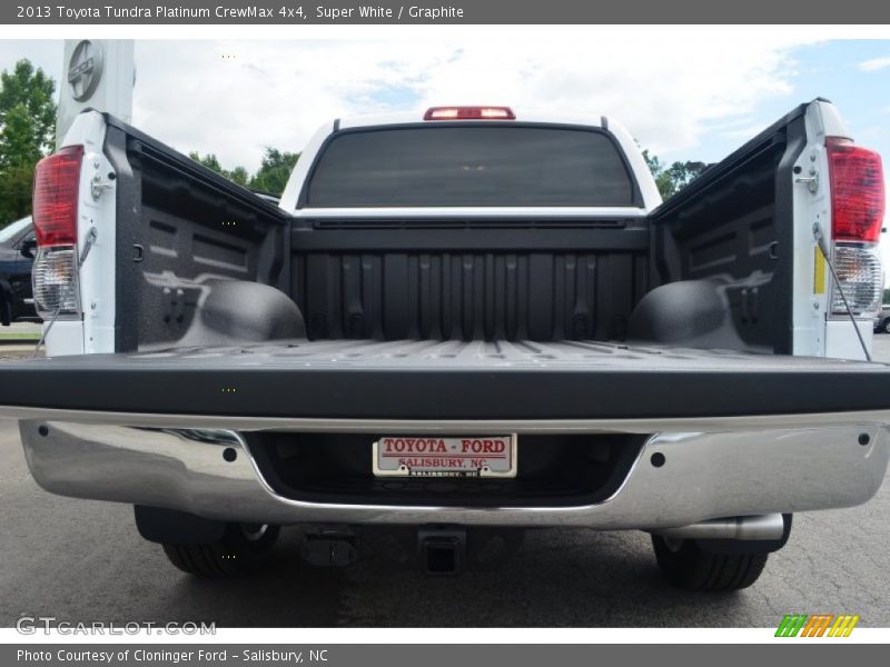 Super White / Graphite 2013 Toyota Tundra Platinum CrewMax 4x4