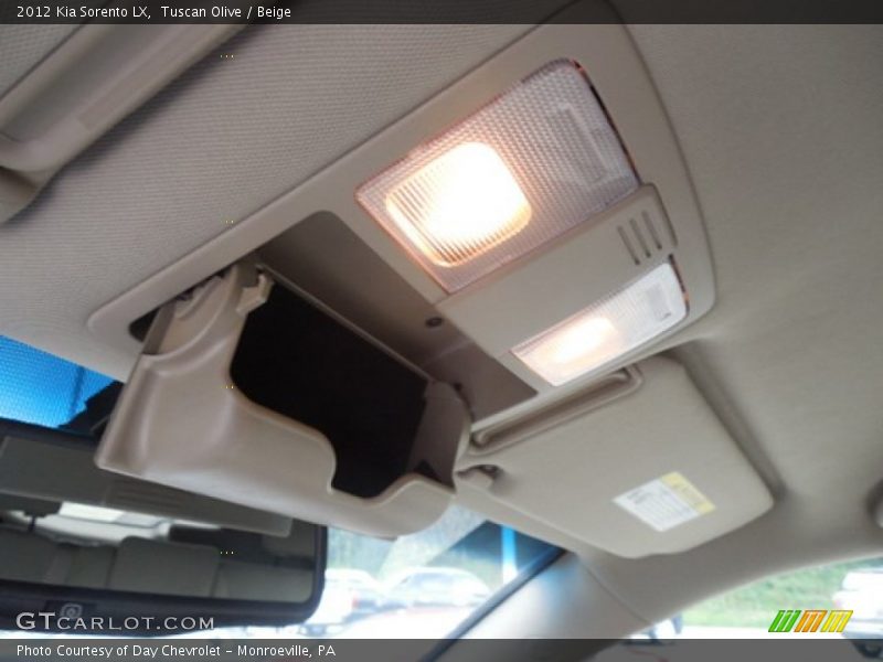 Tuscan Olive / Beige 2012 Kia Sorento LX