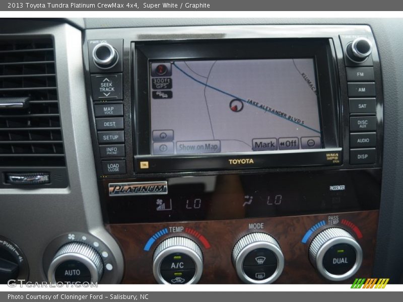 Super White / Graphite 2013 Toyota Tundra Platinum CrewMax 4x4