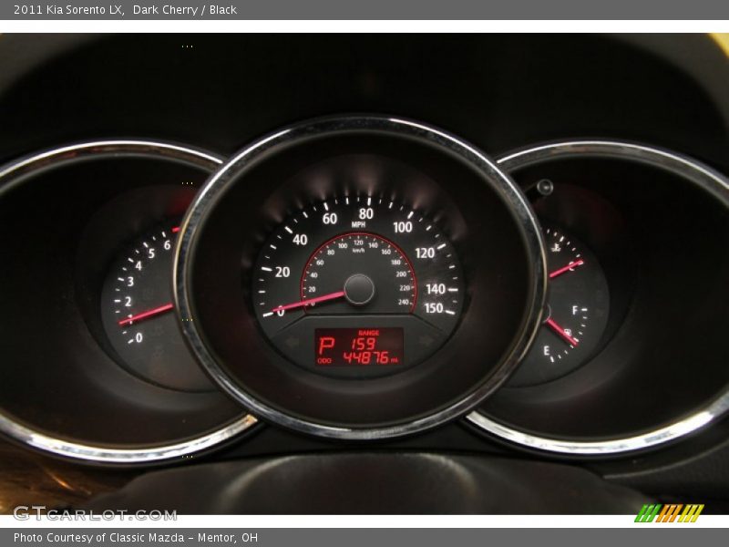 Dark Cherry / Black 2011 Kia Sorento LX
