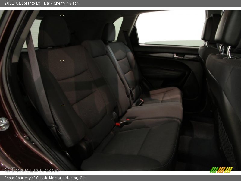 Dark Cherry / Black 2011 Kia Sorento LX