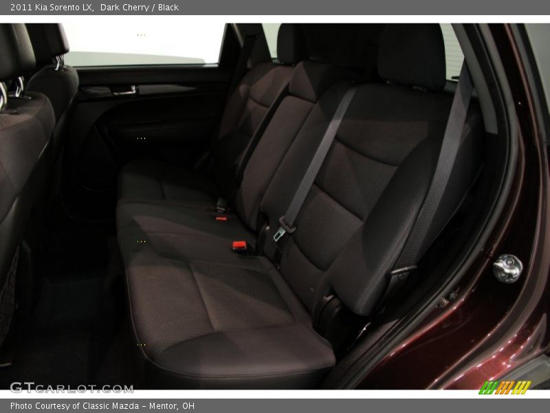 Dark Cherry / Black 2011 Kia Sorento LX