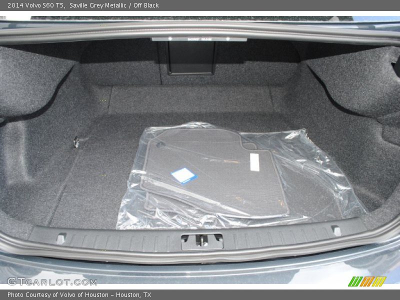 Saville Grey Metallic / Off Black 2014 Volvo S60 T5