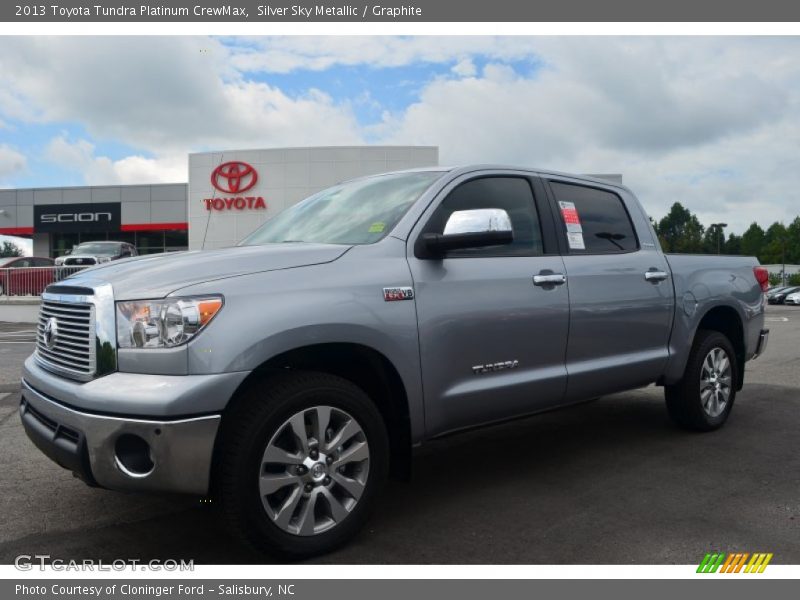 Silver Sky Metallic / Graphite 2013 Toyota Tundra Platinum CrewMax