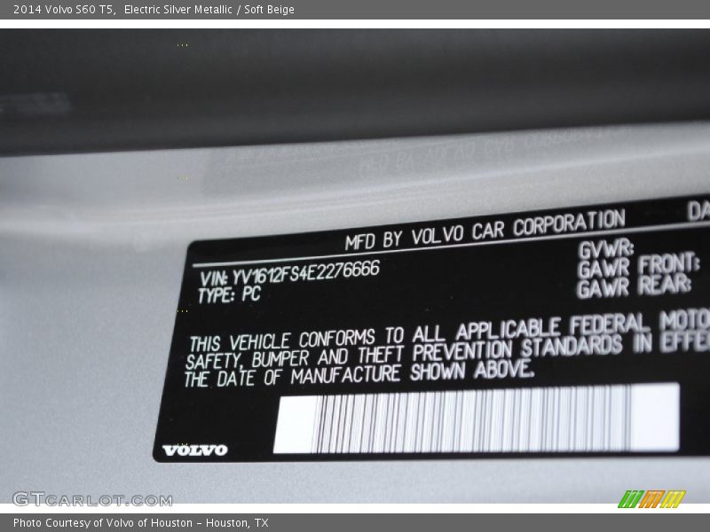 Electric Silver Metallic / Soft Beige 2014 Volvo S60 T5