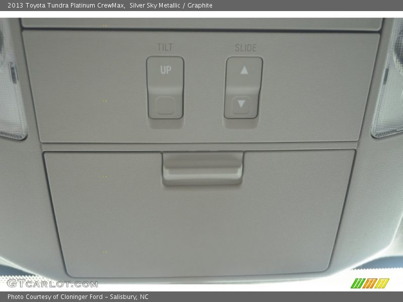 Silver Sky Metallic / Graphite 2013 Toyota Tundra Platinum CrewMax
