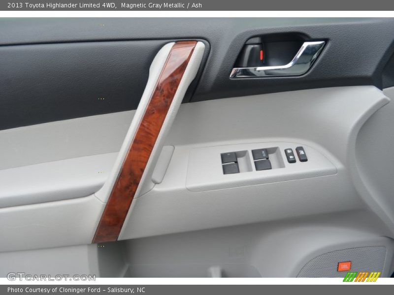 Magnetic Gray Metallic / Ash 2013 Toyota Highlander Limited 4WD