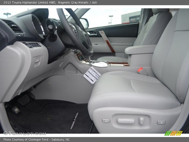Magnetic Gray Metallic / Ash 2013 Toyota Highlander Limited 4WD