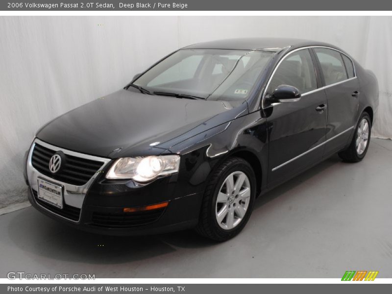 Deep Black / Pure Beige 2006 Volkswagen Passat 2.0T Sedan