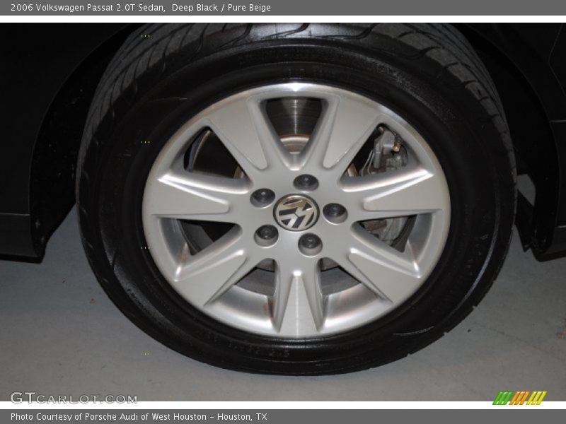 Deep Black / Pure Beige 2006 Volkswagen Passat 2.0T Sedan