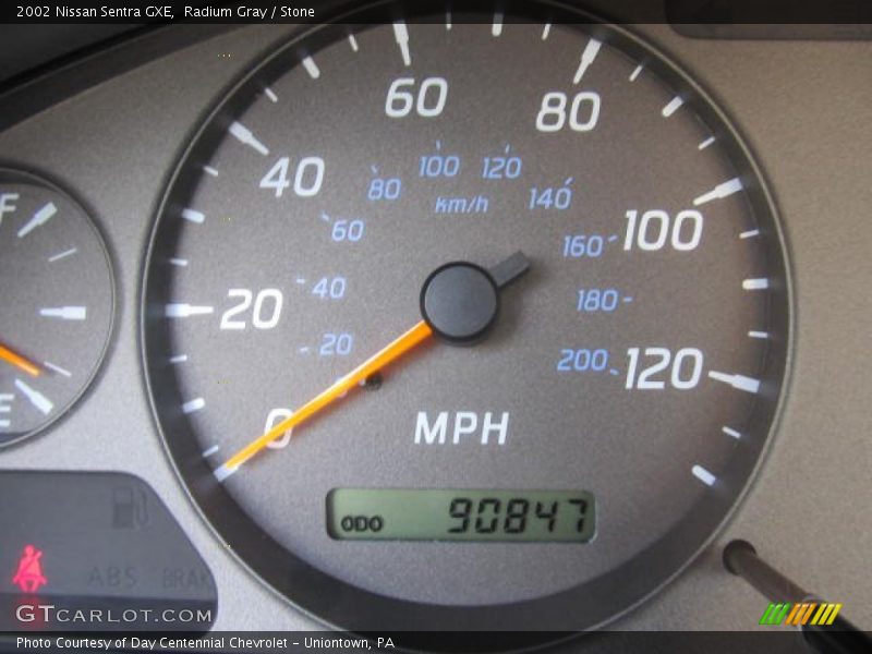 Radium Gray / Stone 2002 Nissan Sentra GXE