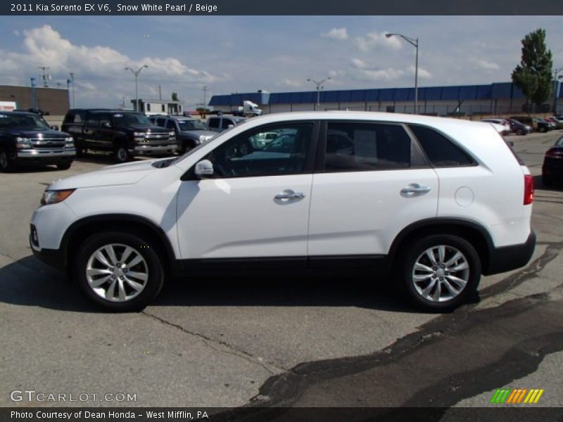 Snow White Pearl / Beige 2011 Kia Sorento EX V6