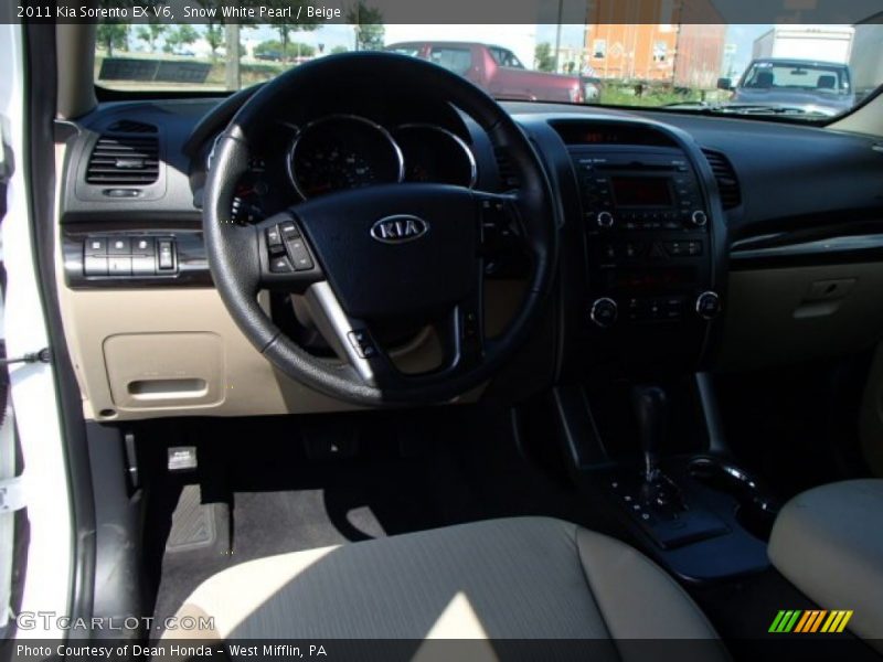 Snow White Pearl / Beige 2011 Kia Sorento EX V6