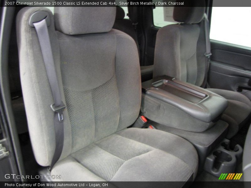 Silver Birch Metallic / Dark Charcoal 2007 Chevrolet Silverado 1500 Classic LS Extended Cab 4x4