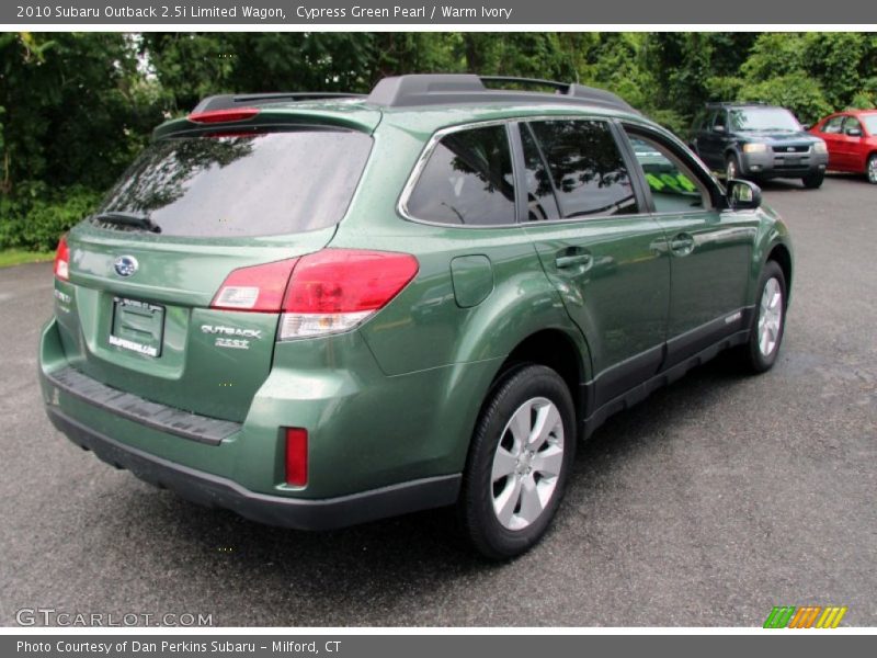 Cypress Green Pearl / Warm Ivory 2010 Subaru Outback 2.5i Limited Wagon