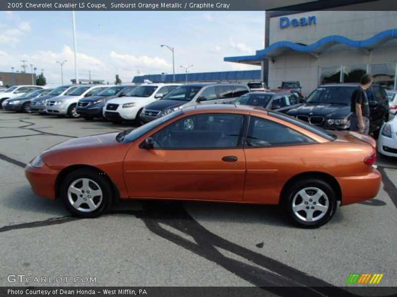 Sunburst Orange Metallic / Graphite Gray 2005 Chevrolet Cavalier LS Coupe