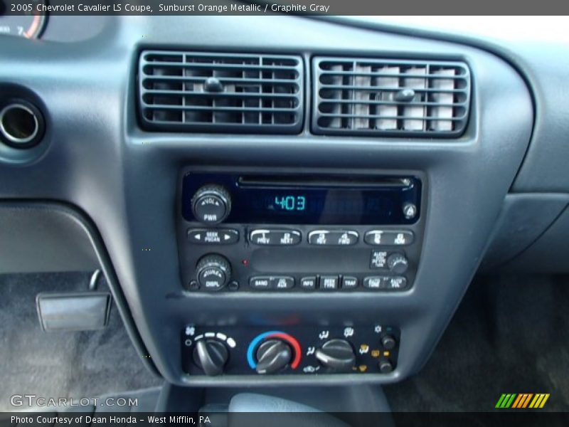 Sunburst Orange Metallic / Graphite Gray 2005 Chevrolet Cavalier LS Coupe