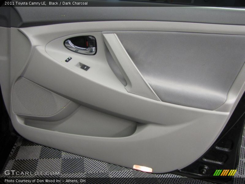 Black / Dark Charcoal 2011 Toyota Camry LE